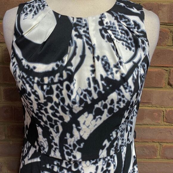 Dress Barn Black & Off White Sleeveless Dress Size 10 - Picture 3 of 7